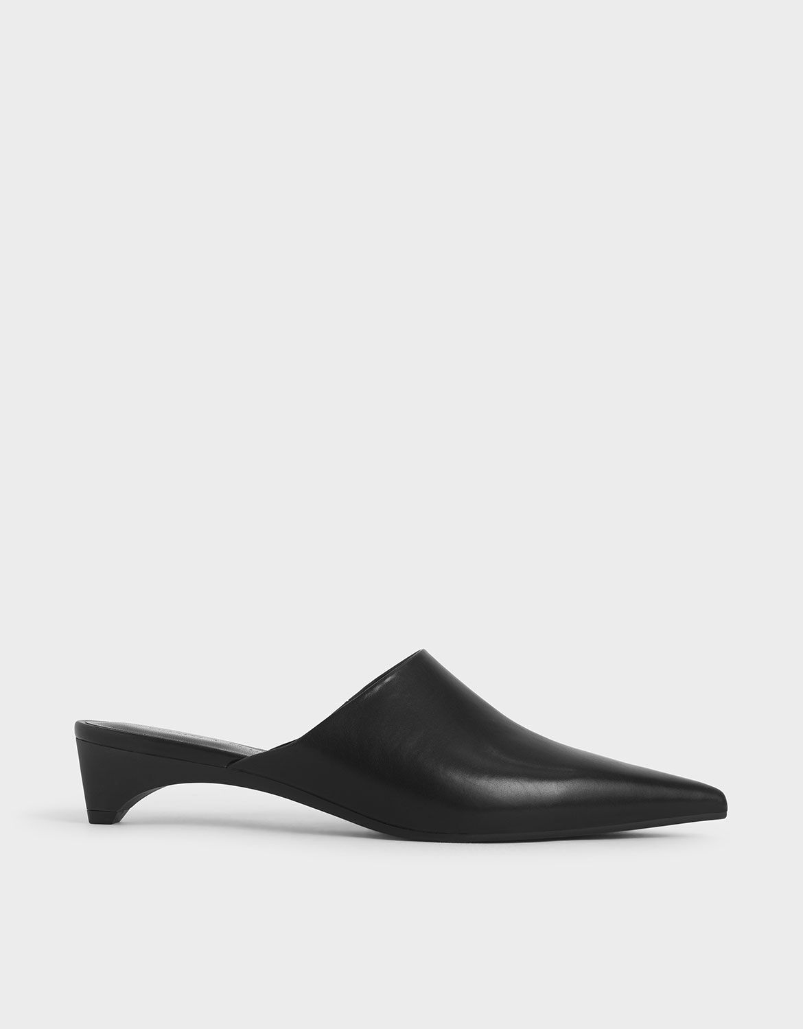 black pointed toe mules