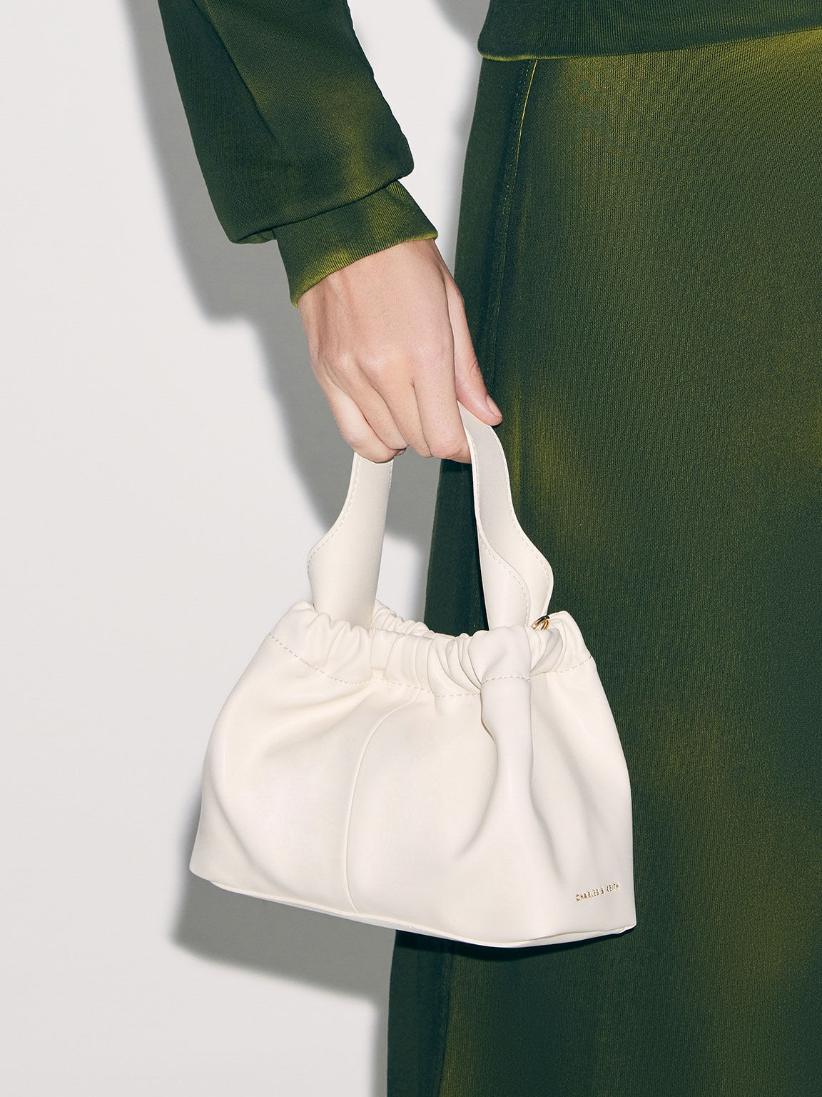 Tote bag, shoulder bag, niche design, knit bag, large capacity Tote bag,  fashionable and versatile handbag, suitable for women