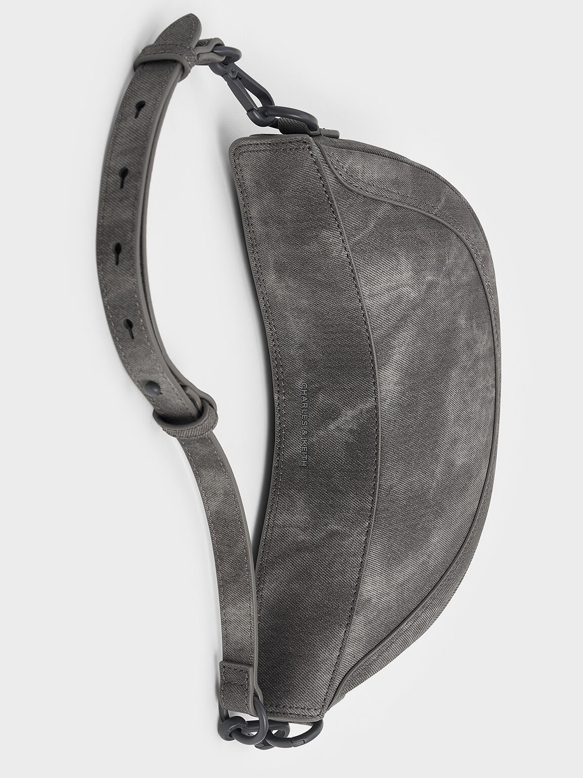 Bolso saddle asimétrico de denim, Gris oscuro, hi-res