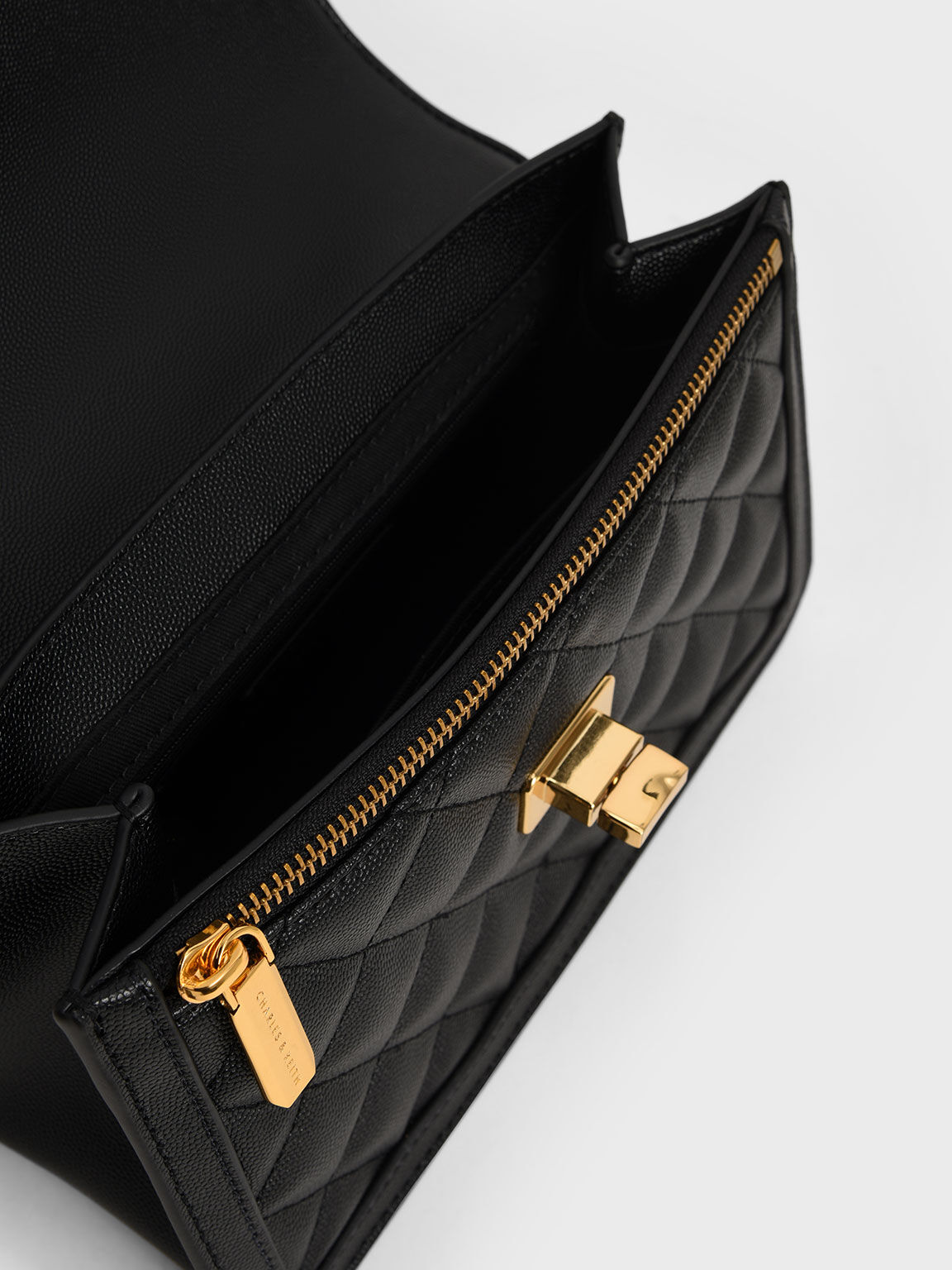 Black Micaela Quilted Chain Bag - CHARLES & KEITH US