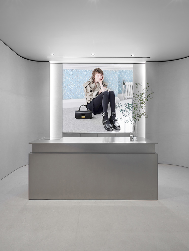 Interior images of the Chengdu flagship store – CHARLES & KEITH