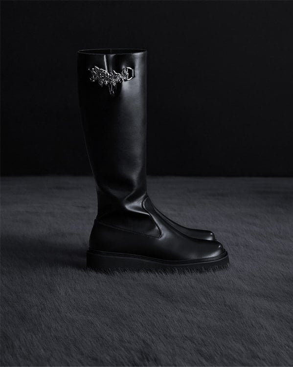 Women's Black Imogen Rose-Motif Chunky Knee-High Boots - CHARLES & KEITH x BLVCK