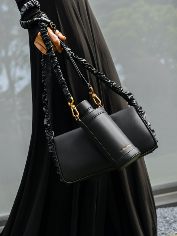 Quilted Bags & Modern Totes  Fall 2021 - CHARLES & KEITH KR