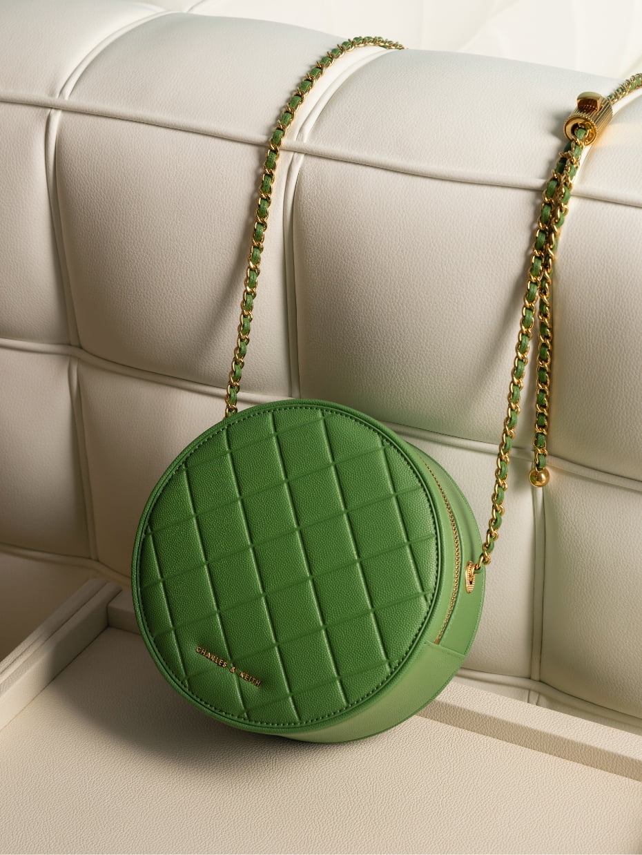 Spring 2022 Trends: Textured Bags - CHARLES & KEITH US