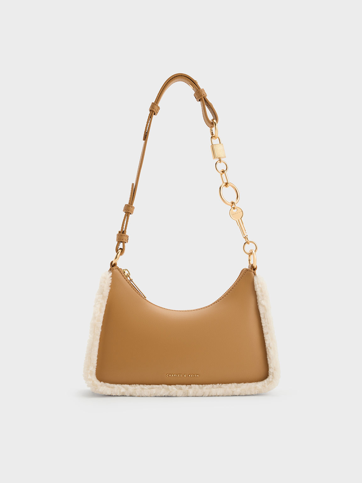 Quilted chain bag - Women, Mango USA